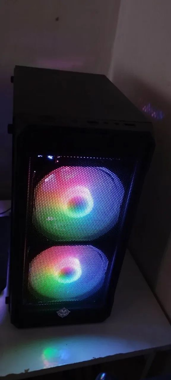 PC Intel xeon 8GB RAM GT 610 2GB - Foto 2