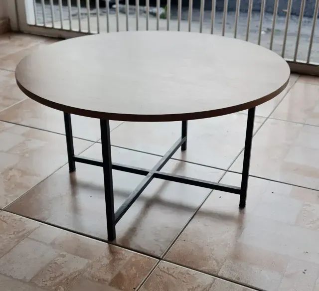 Mesa de centro artesanal by ModernDesign, em perfeito estado - Foto 2