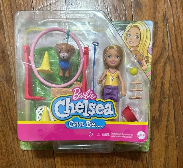 Boneca Chelsea treinadora importada (nova) - Foto 2