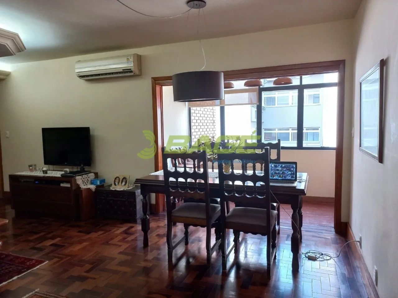 Apartamento central próximo ao McDonald´s com excelente posição solar. - Foto 4