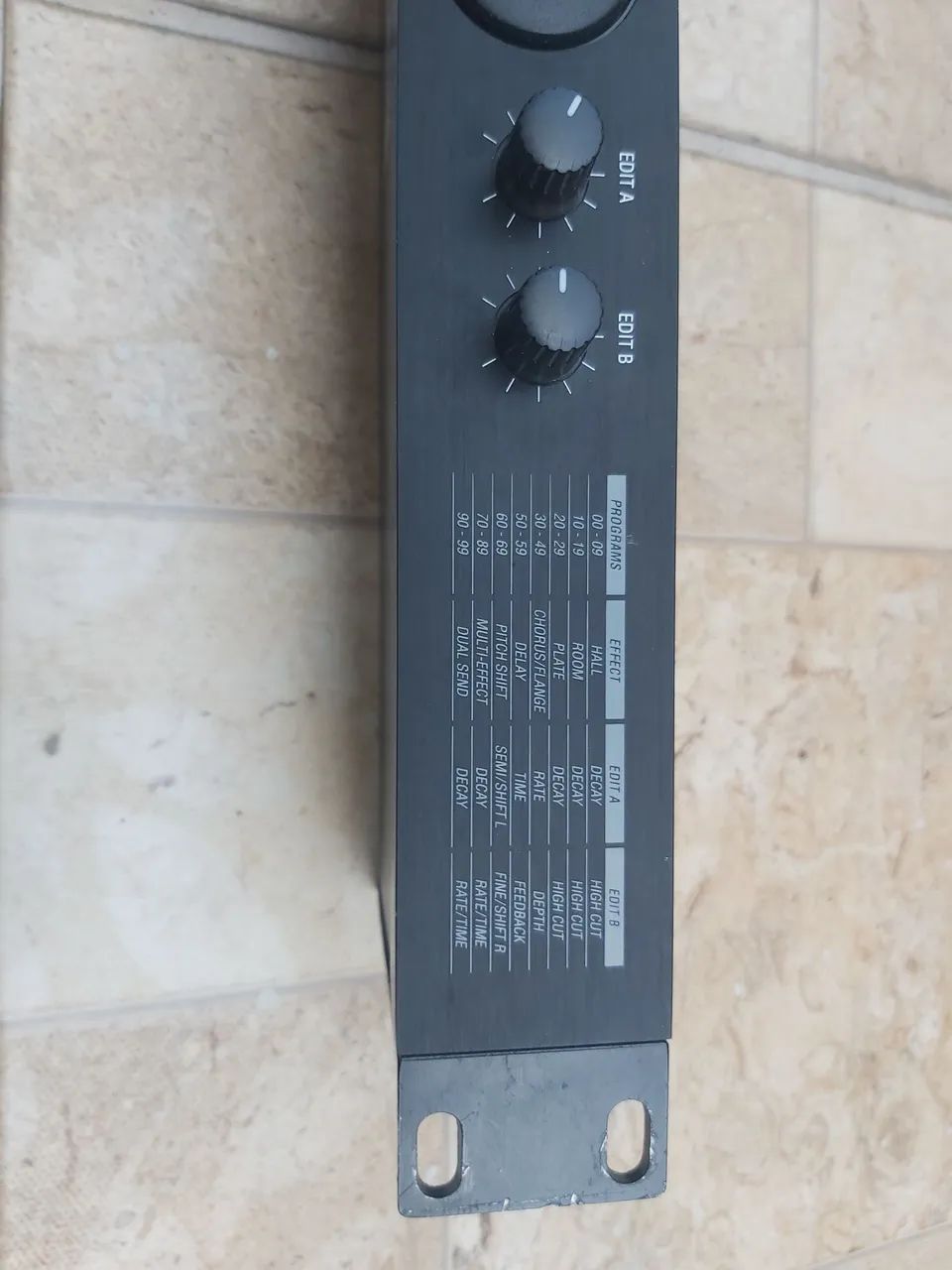 Efeito microverb 4 alesis - Foto 3
