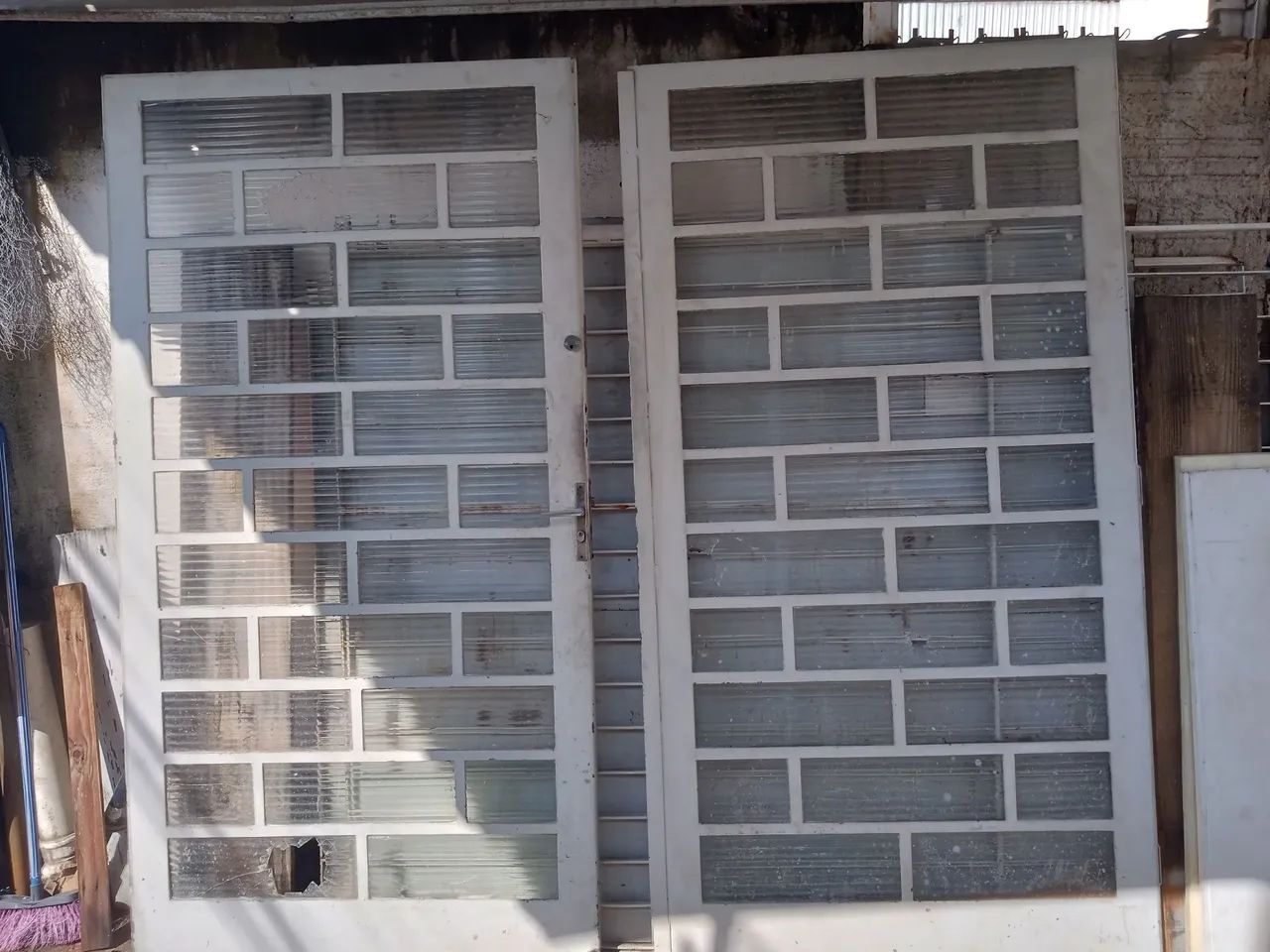 Porta  para garagem  comércio residência 