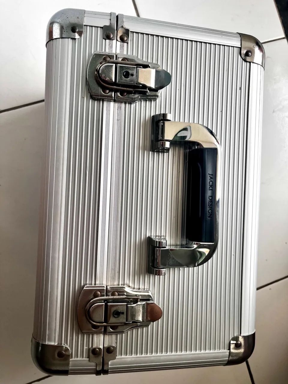 Maleta de maquiagem profissional alumínio Jacki Design