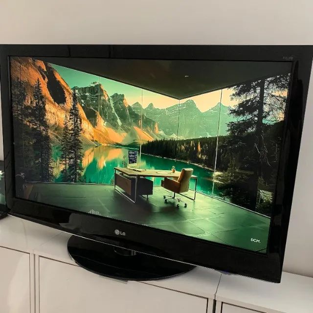 TV LG 42 Polegadas Full HD 1080 LCD Em Ótimo Estado - Foto 3