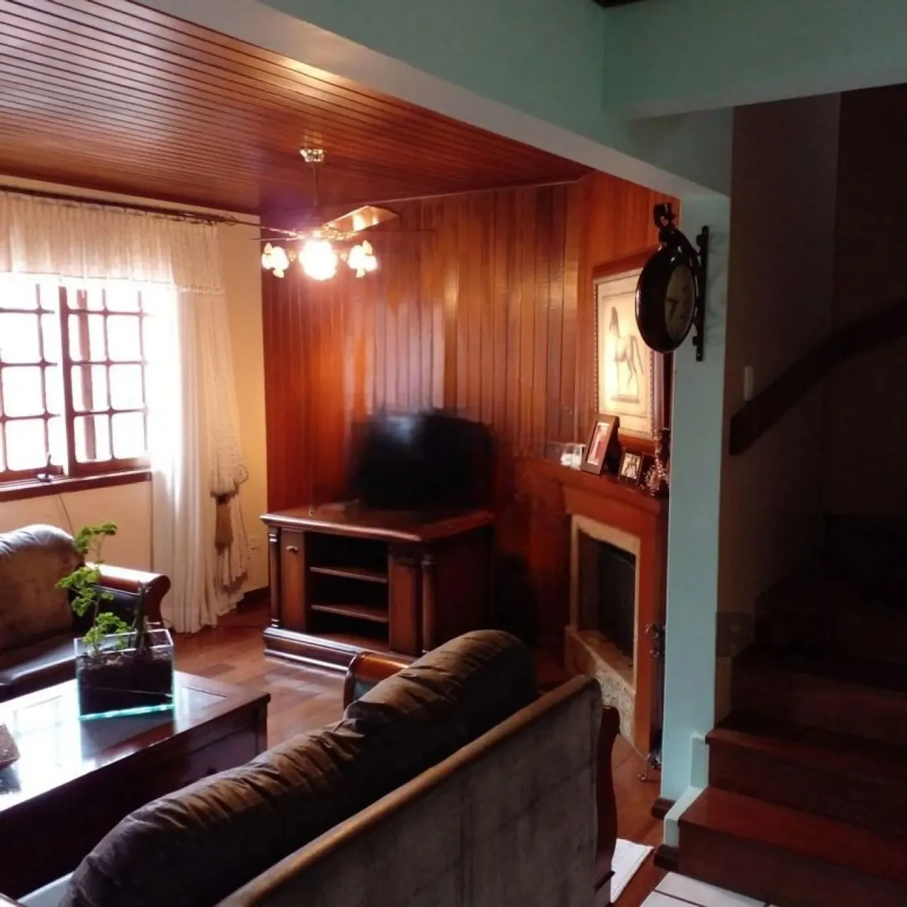Casa residencial para alugar na Vila Conceição com 200 m² e 4 dormitórios/quartos.