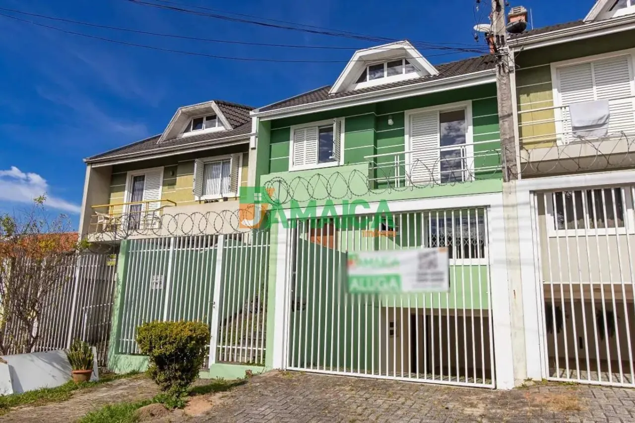 Sobrado para locação no Uberaba com 04 quartos - 2374