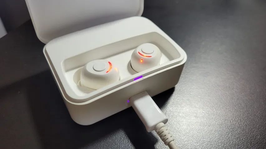 Fone bluetooth com carregador - autonomia 2 horas