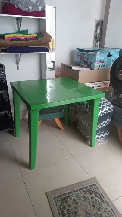 Mesa de plástico quadrada desmontável 80x80