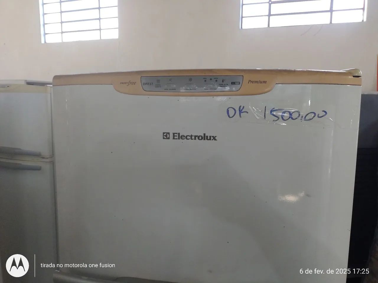 REFRIGERADOR ELECTROLUX DFF37 380L