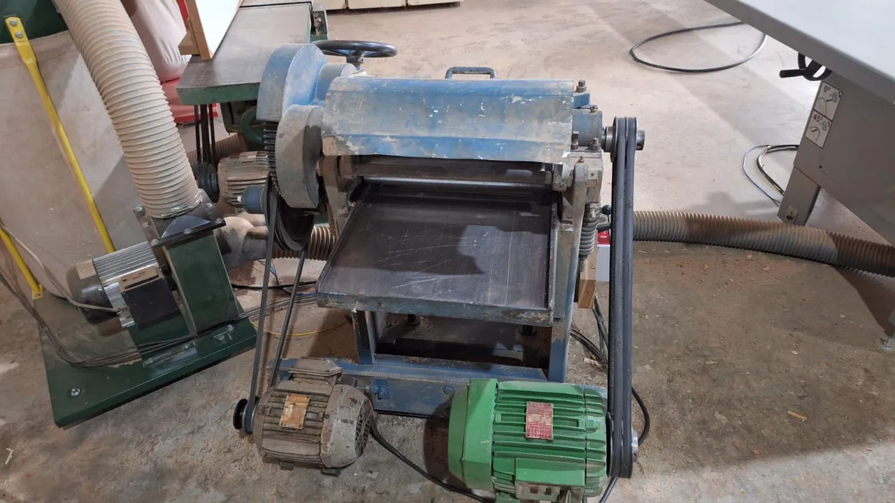 Plaina para Madeira - Equipamento para Marcenaria