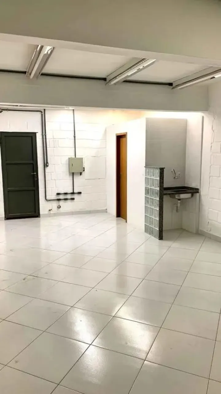 Sala Comercial para Locação em Volta Redonda, Aterrado, 1 banheiro