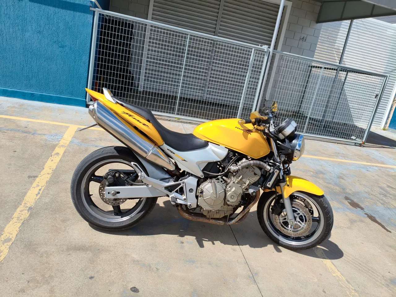 Motos HONDA CB 2006 no Brasil