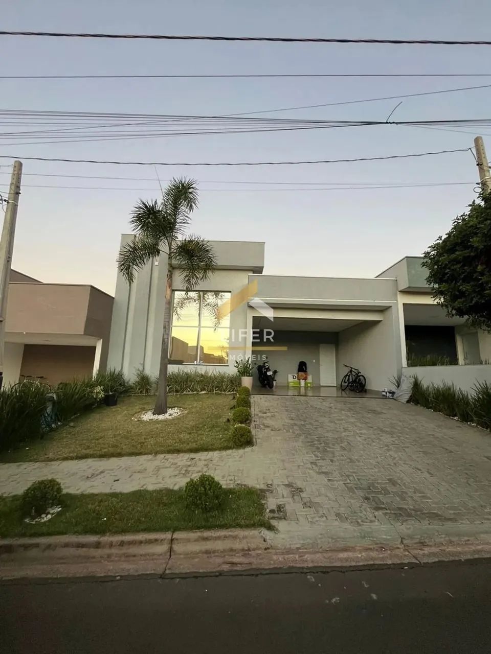 Condomínio Parque Olivio Francisquini