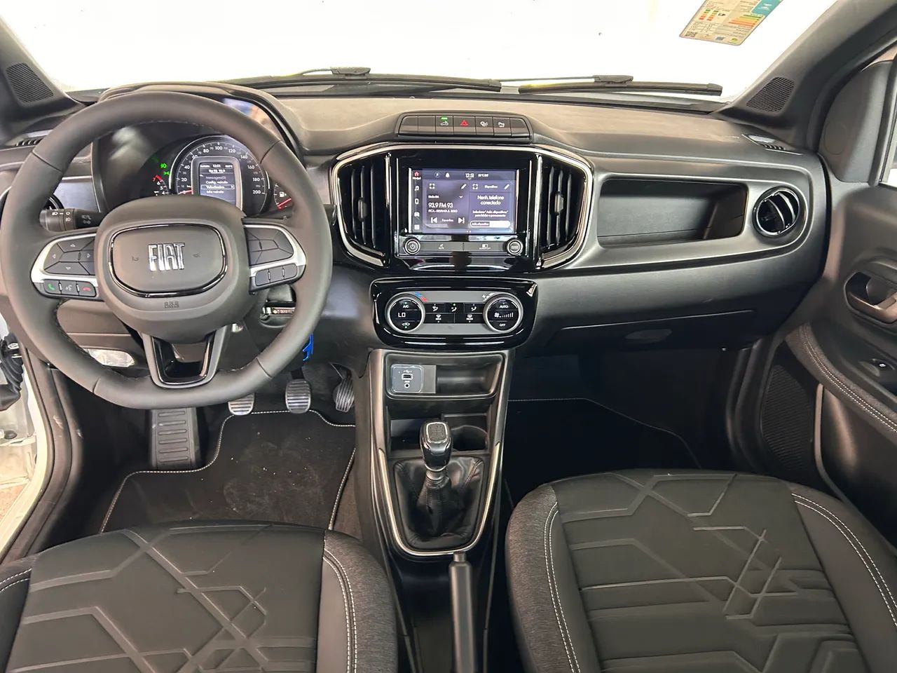 Fiat Strada Volcano 1.3 Flex 8V CD 2027 - Foto 4