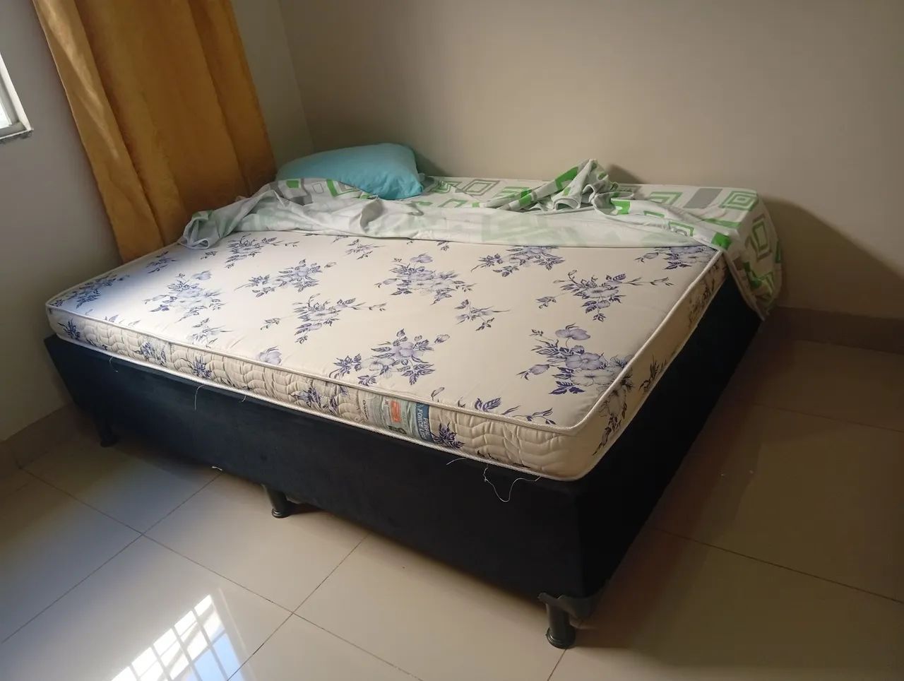 Cama de casal com colchão  - Foto 4