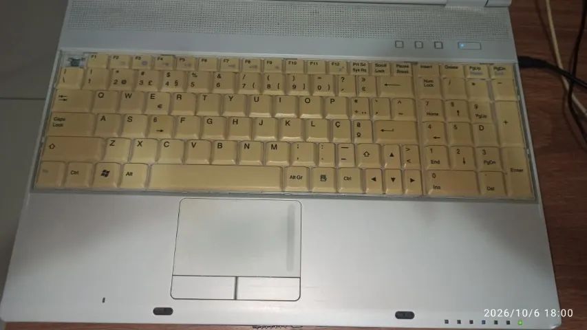 Notebook LG Pentium Dual-Core | 2 GB RAM | Windows 7 | Com carregador - Foto 2