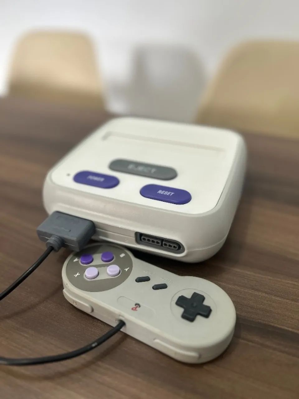 RETROAD 5 + PRO - Super Nintendo com cabos e controle - Foto 3