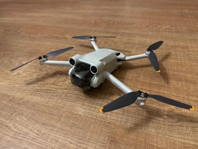 DJI Mini 3 PRO com DJI RC e FLY MORE combo - Foto 2