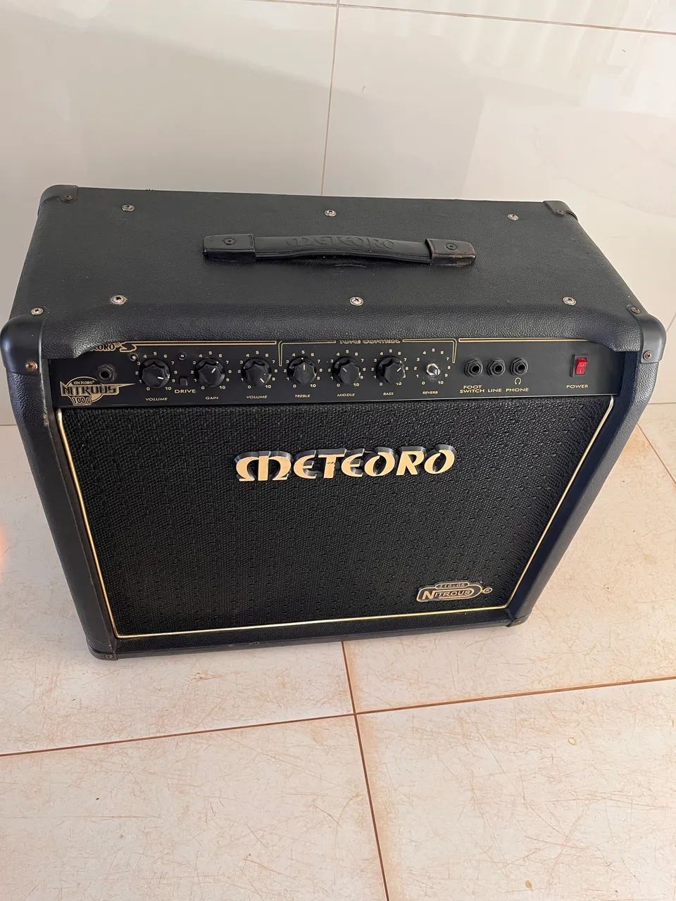 Amplificador de guitarra meteoro nitrous 100G - Foto 3