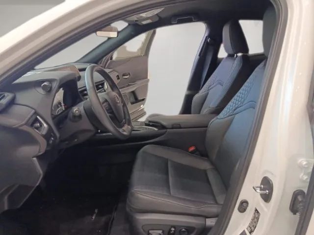Lexus UX-250h Dynamic 2.0 16V Aut.(hybrid), foto 15 de 20