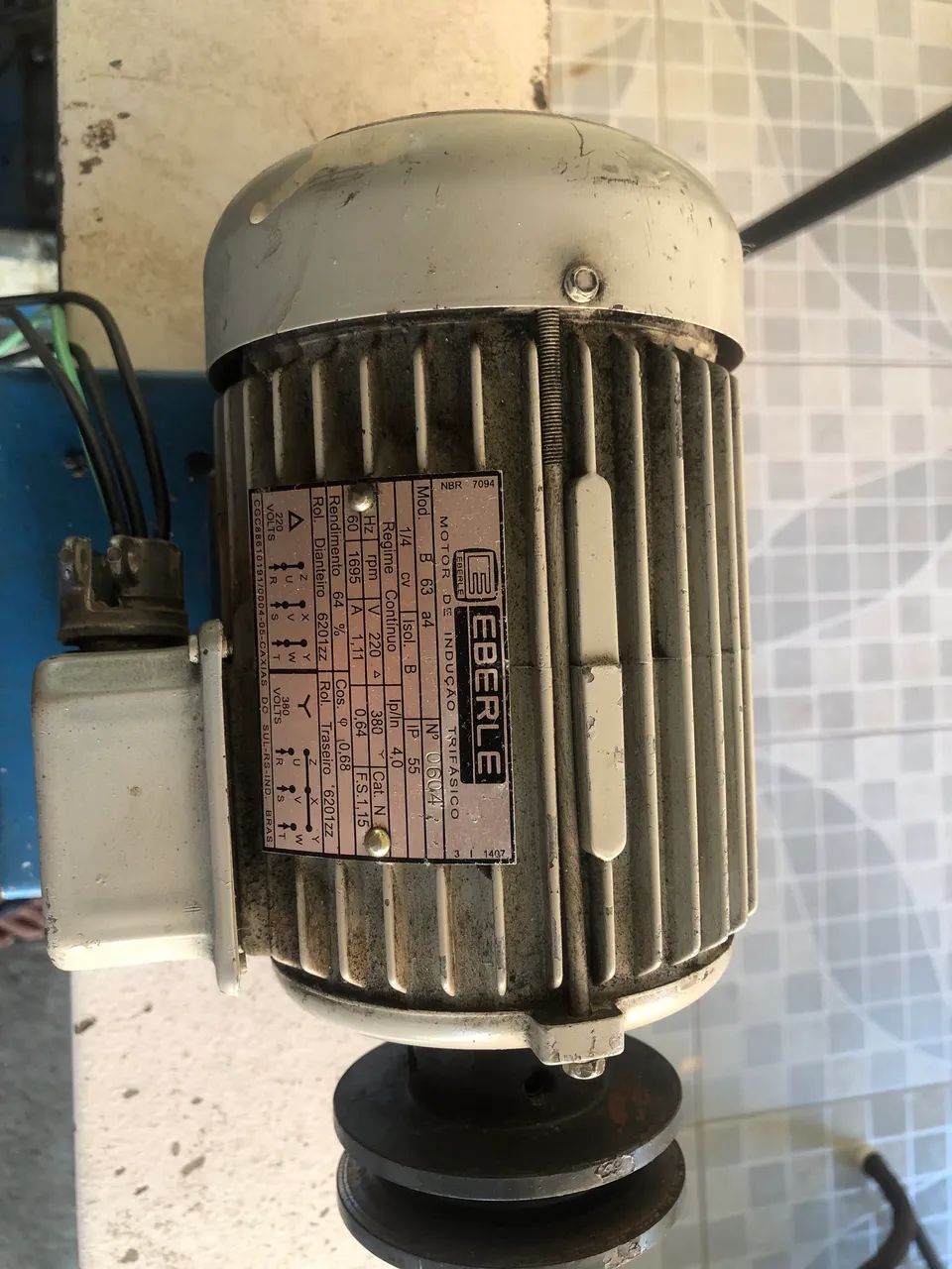 Motor 220 - Foto 3