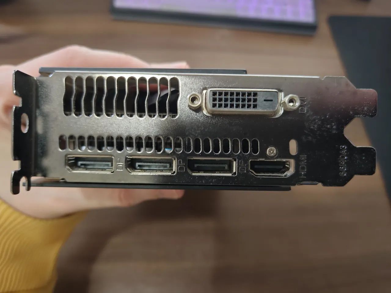 Placa de vídeo AMD RX580 - Foto 4