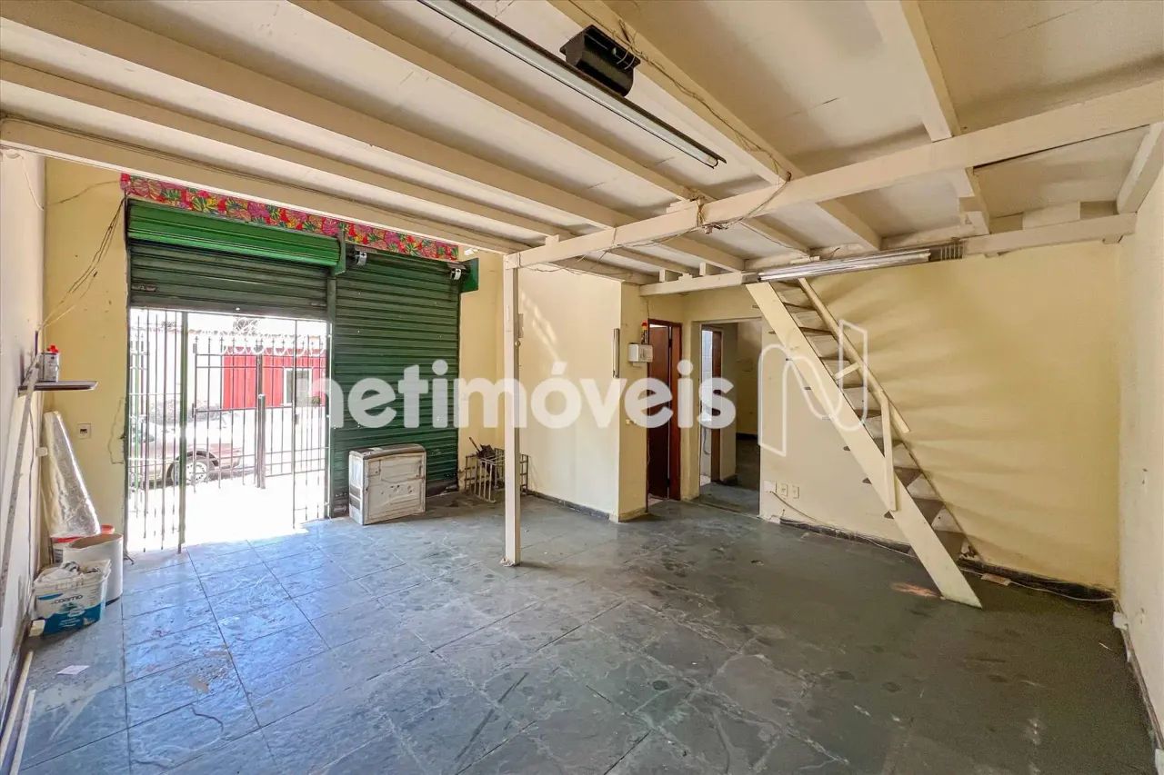 Loja para locação no Ipiranga | 51m²;, mezanino e porta de aço