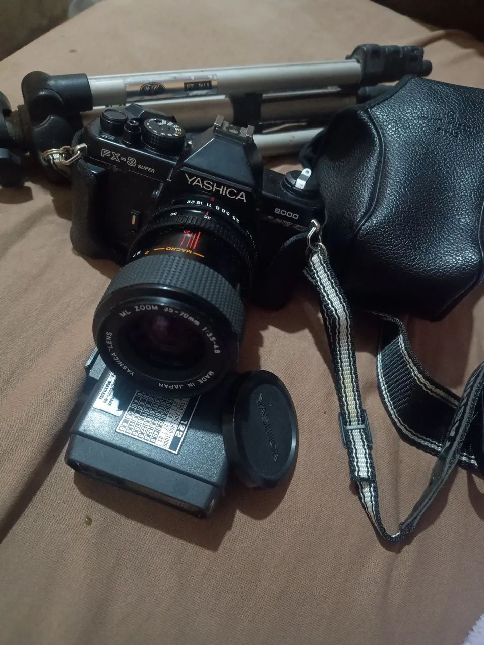 Camera fotográfica com acessórios  - Foto 4