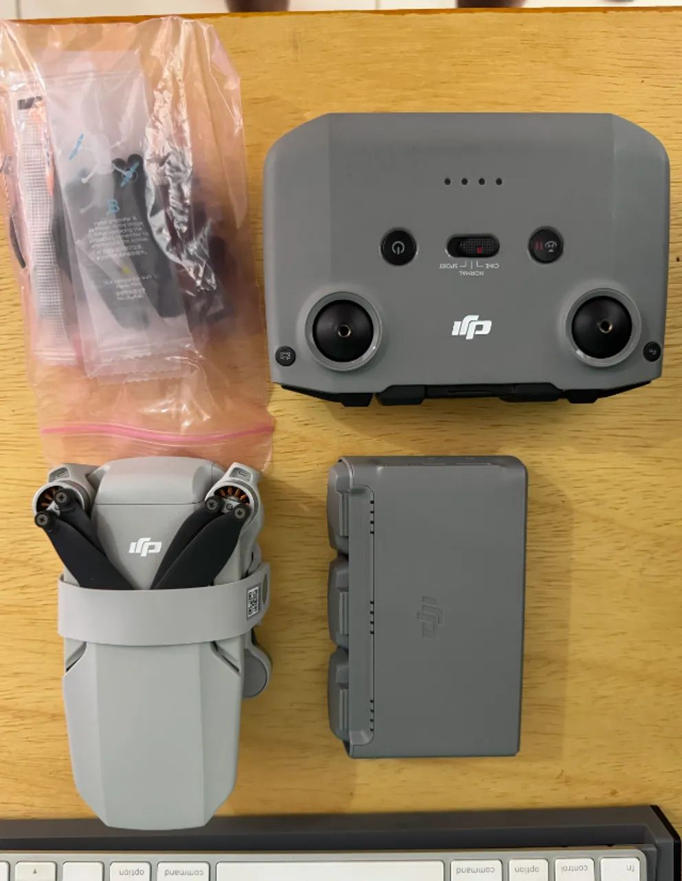 DJI Mini 2 SE Fly More Combo - Foto 5