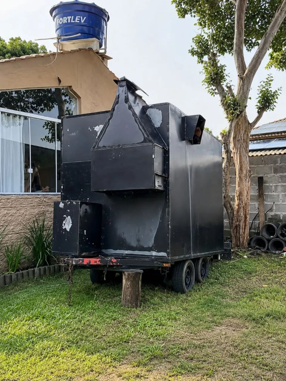  trailer de lanche e espetinho 7.000
