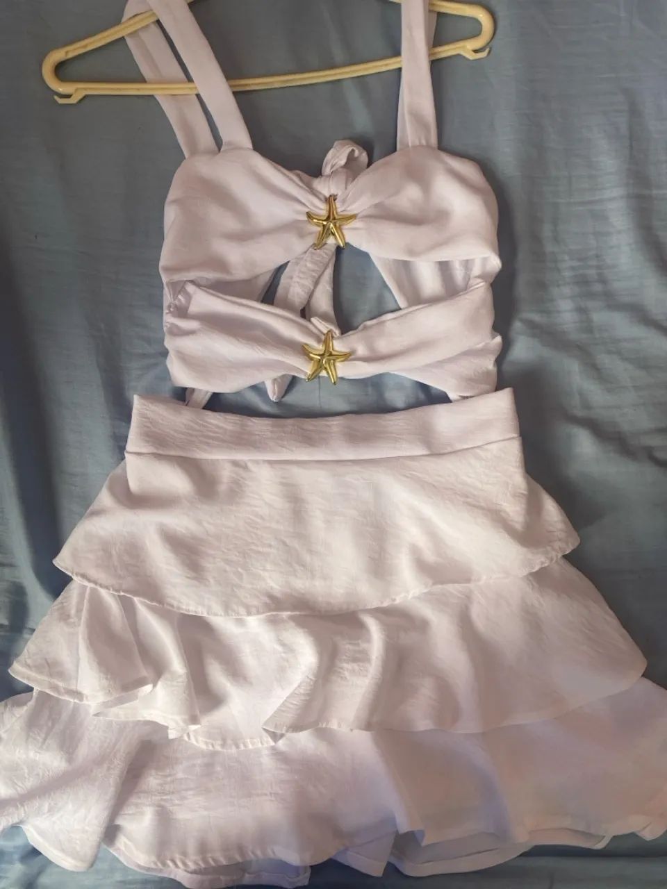vestido branco curto