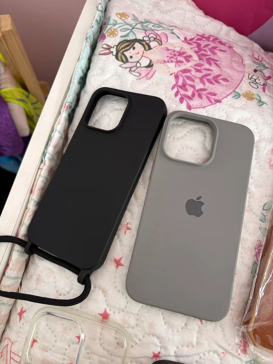VENDO CAPA PRA IPHONE 15 pro max  - Foto 4