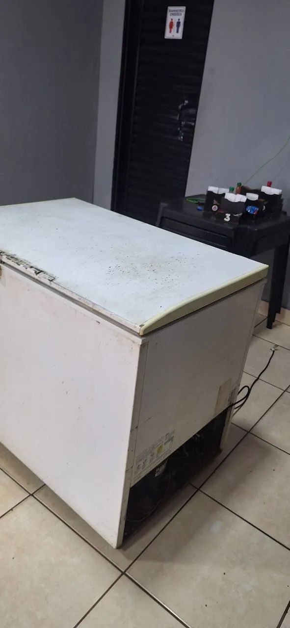 vendo freezer de 2 tampas - Foto 2