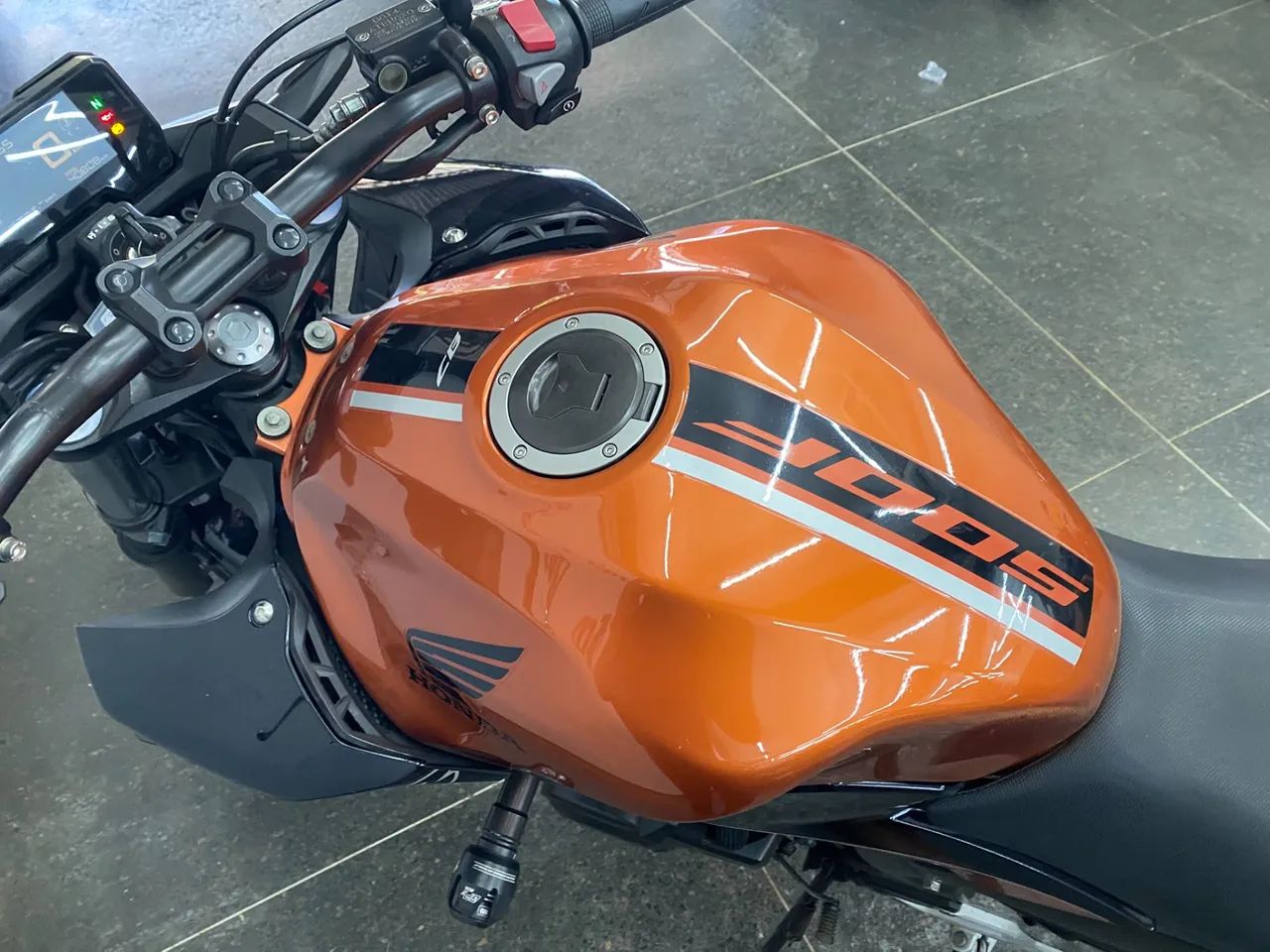 Honda CB 500F - Foto 3