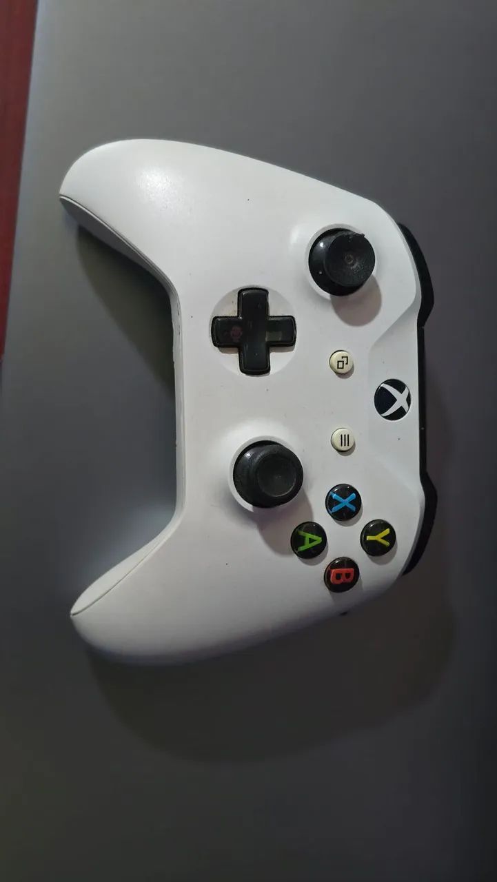 Xbox One S 1TB - Foto 2