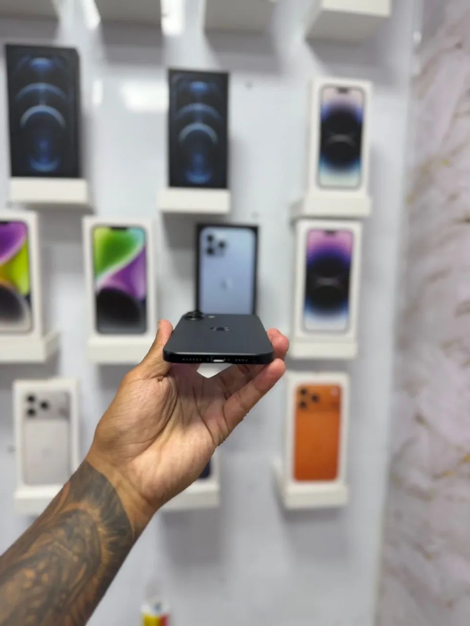 IPHONE 16 PLUS 256GB  ? R$ 4.299 - Foto 3