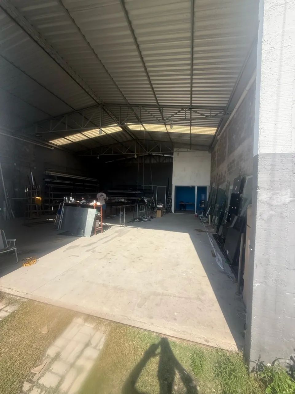 ALUGA-SE GALPÃO COMERCIAL - Foto 3