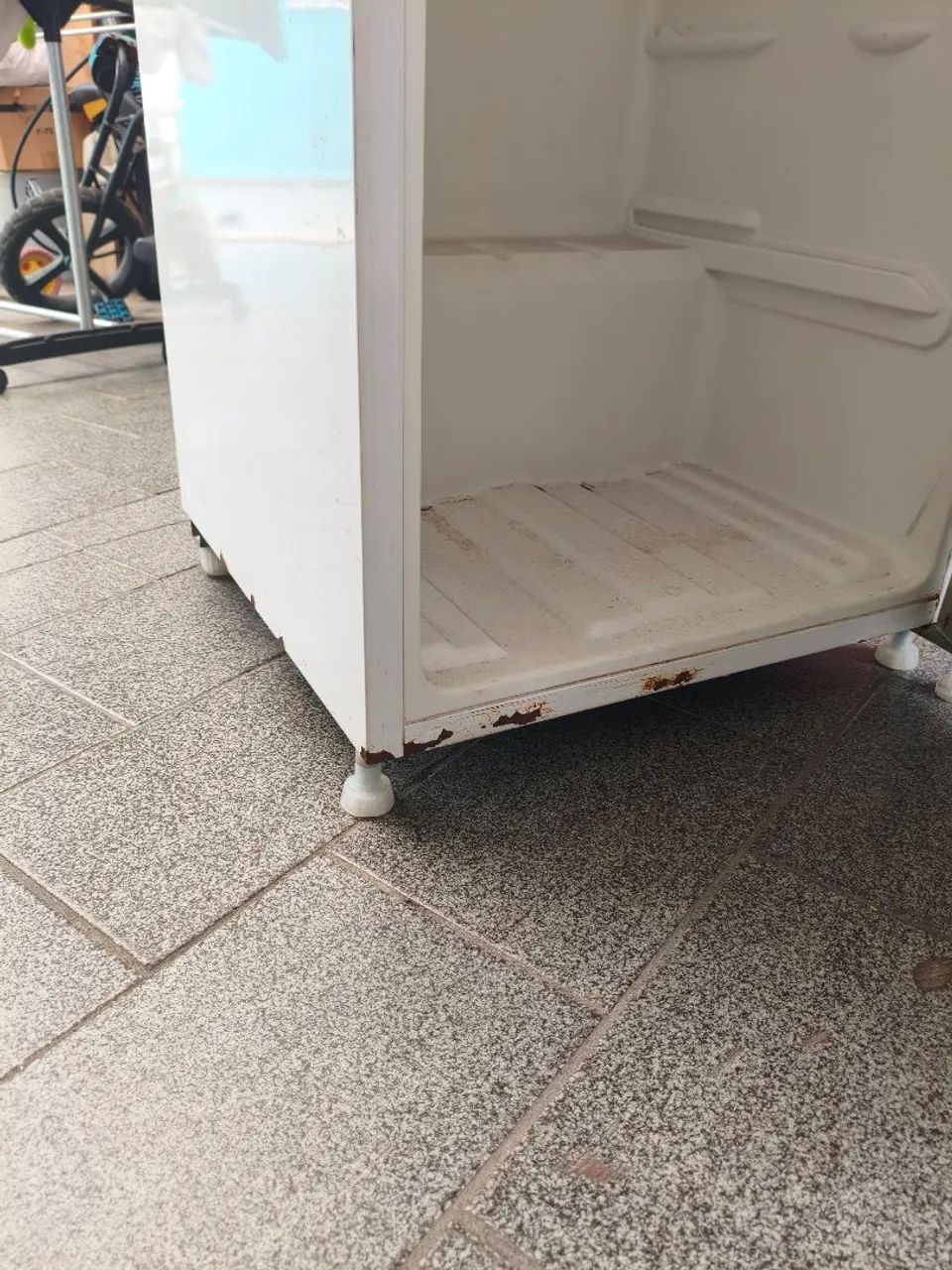 Geladeira Eletrolux RE28  - Foto 4