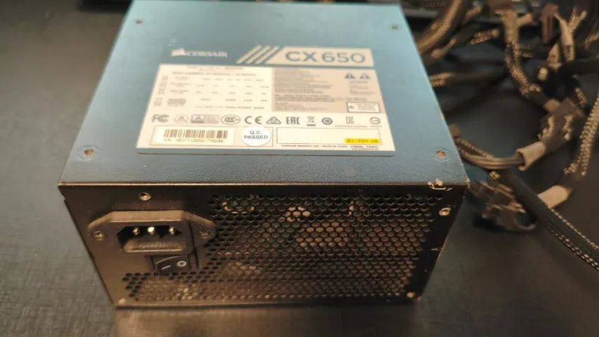 Fonte Corsair CX650 Bronze - Foto 3