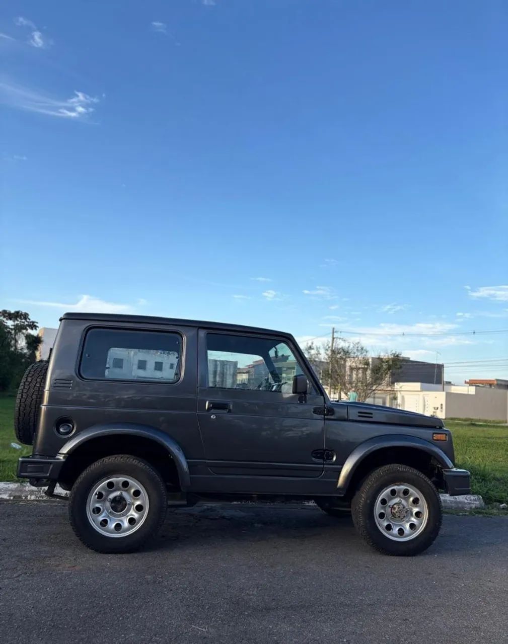 Suzuki Samurai JX Canvas 1.3 1995