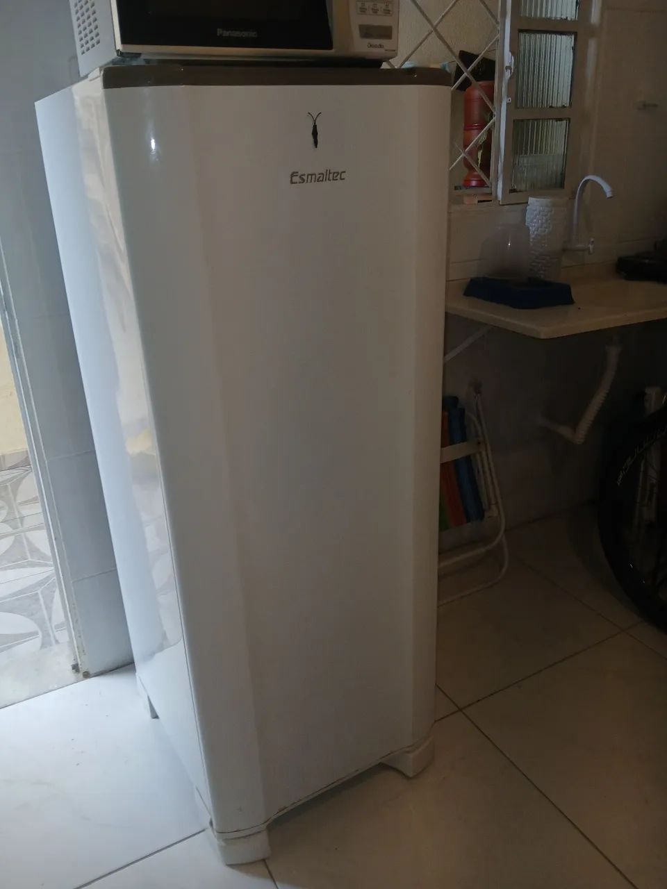 REFRIGERADOR ESMALTEC  - Foto 2
