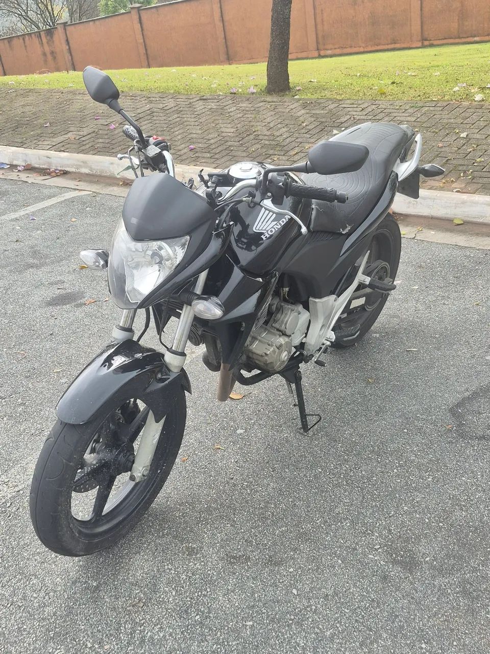 Honda CB 300R - Foto 2