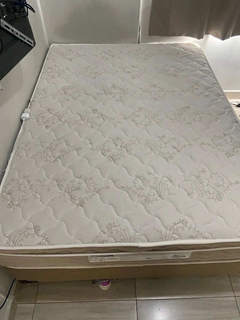 Vendo Cama box Ortobom - Foto 3