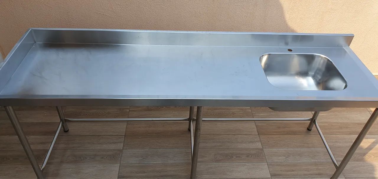 Pia inox bancada mesa com pia 