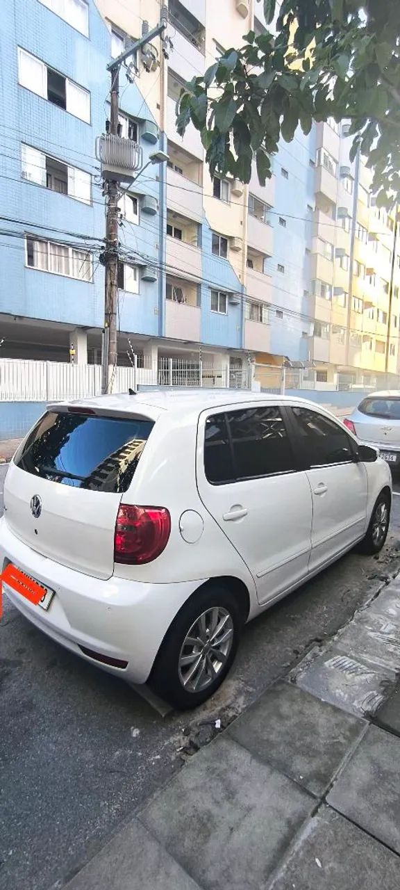 Volkswagen Fox 1.0 MI Total Flex 8V 5P 2014 - Foto 3