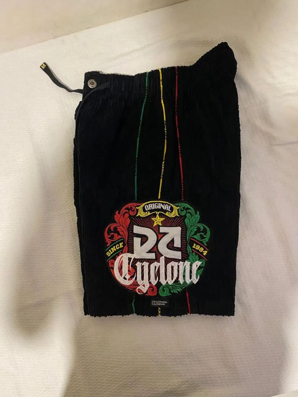 Bermuda cyclone original  - Foto 2
