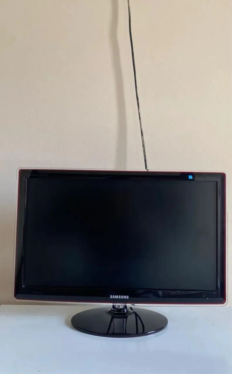 Monitor/TV LCD Samsung de 24 polegadas