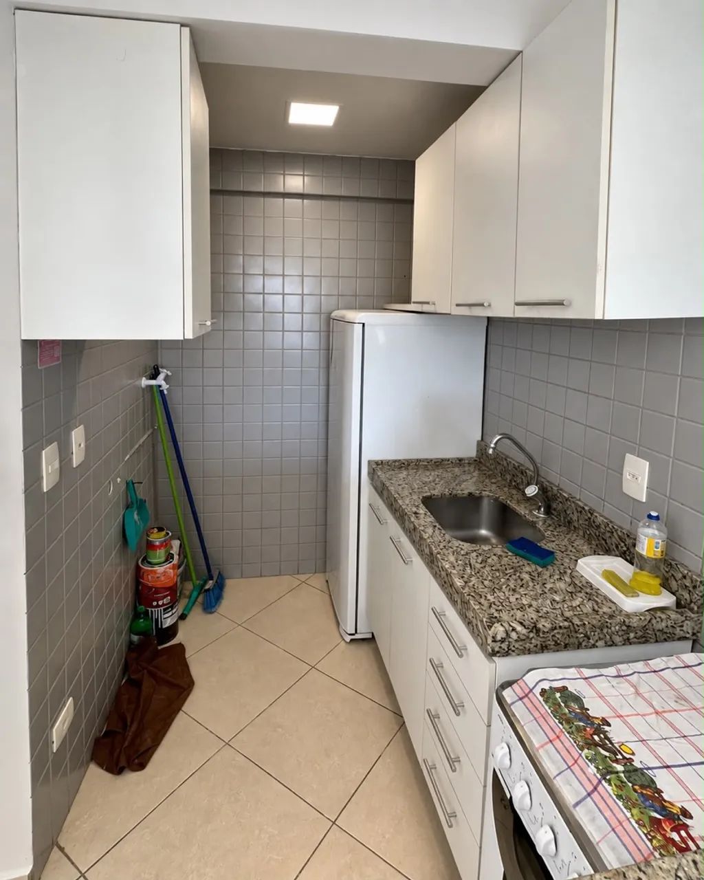 ALUGUEL - QUARTO E SALA | MOBILIADO | NASCENTE | PONTA VERDE - Foto 2