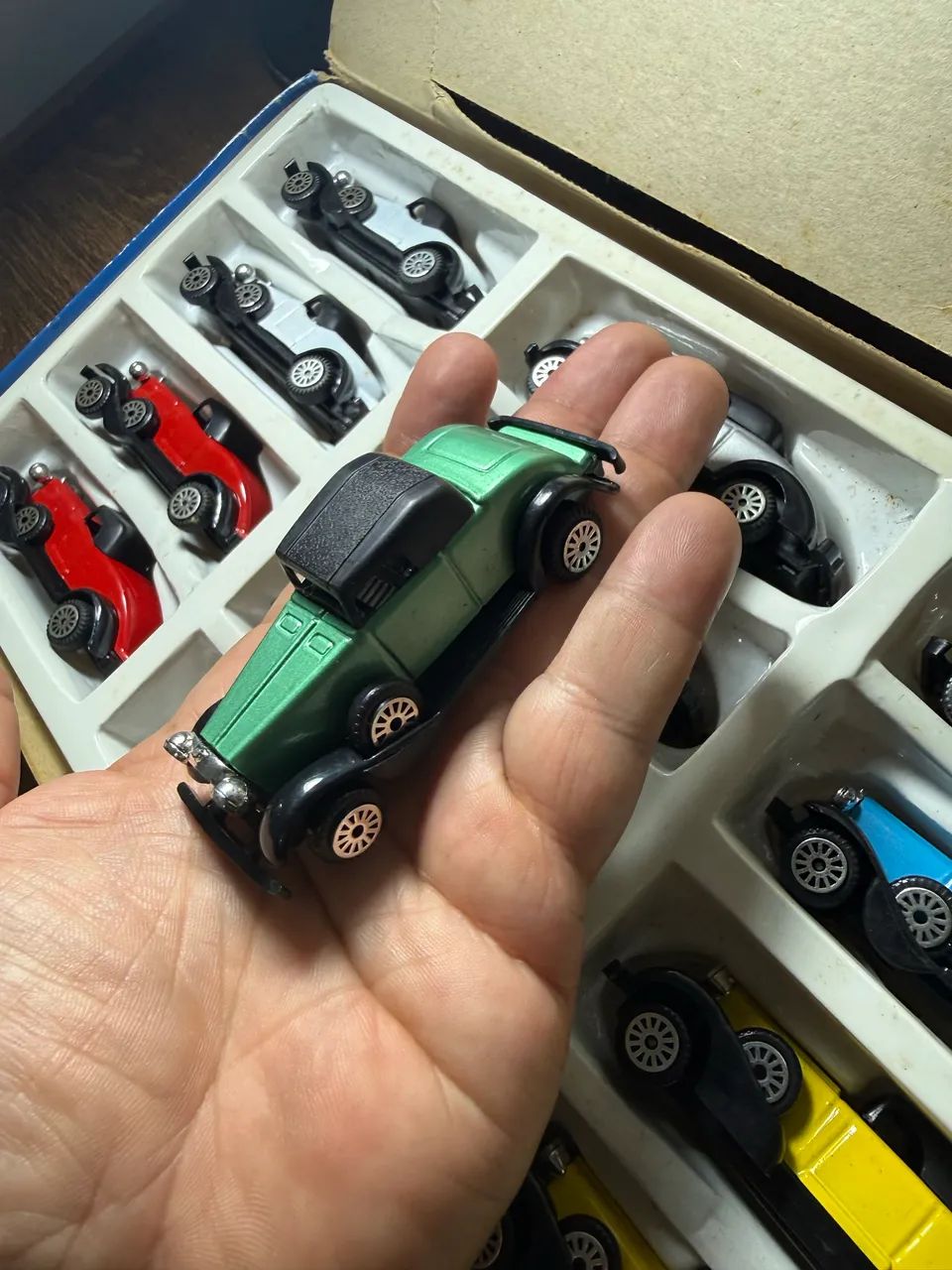 Caixa fechada clássicos miniatura anos 90 - Foto 2