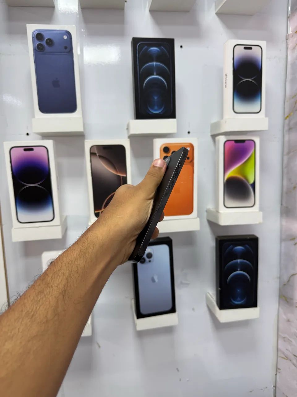 IPHONE 14 PRO 256 GB PRETO - Foto 3